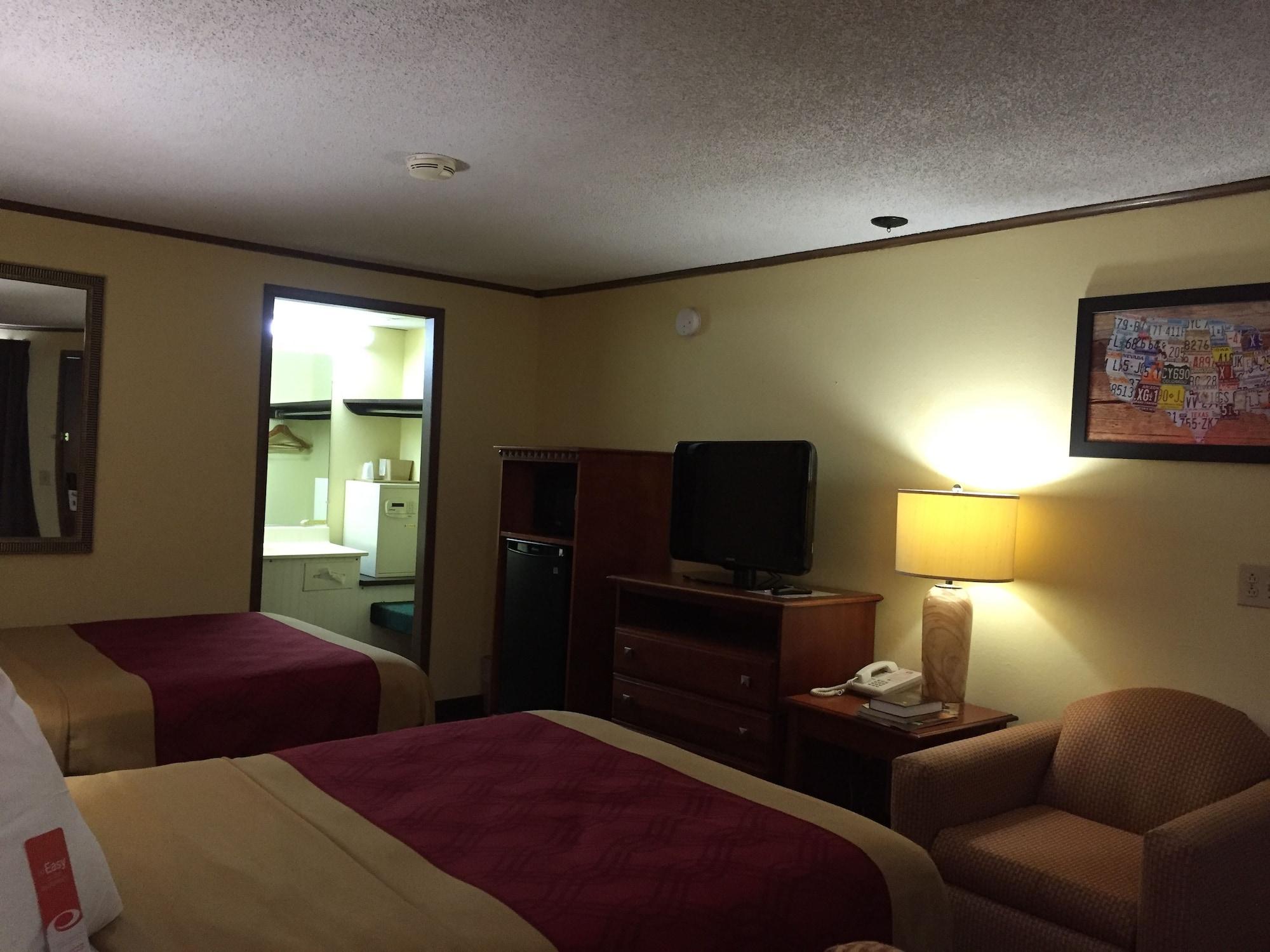 Econo Lodge Norwalk Dış mekan fotoğraf