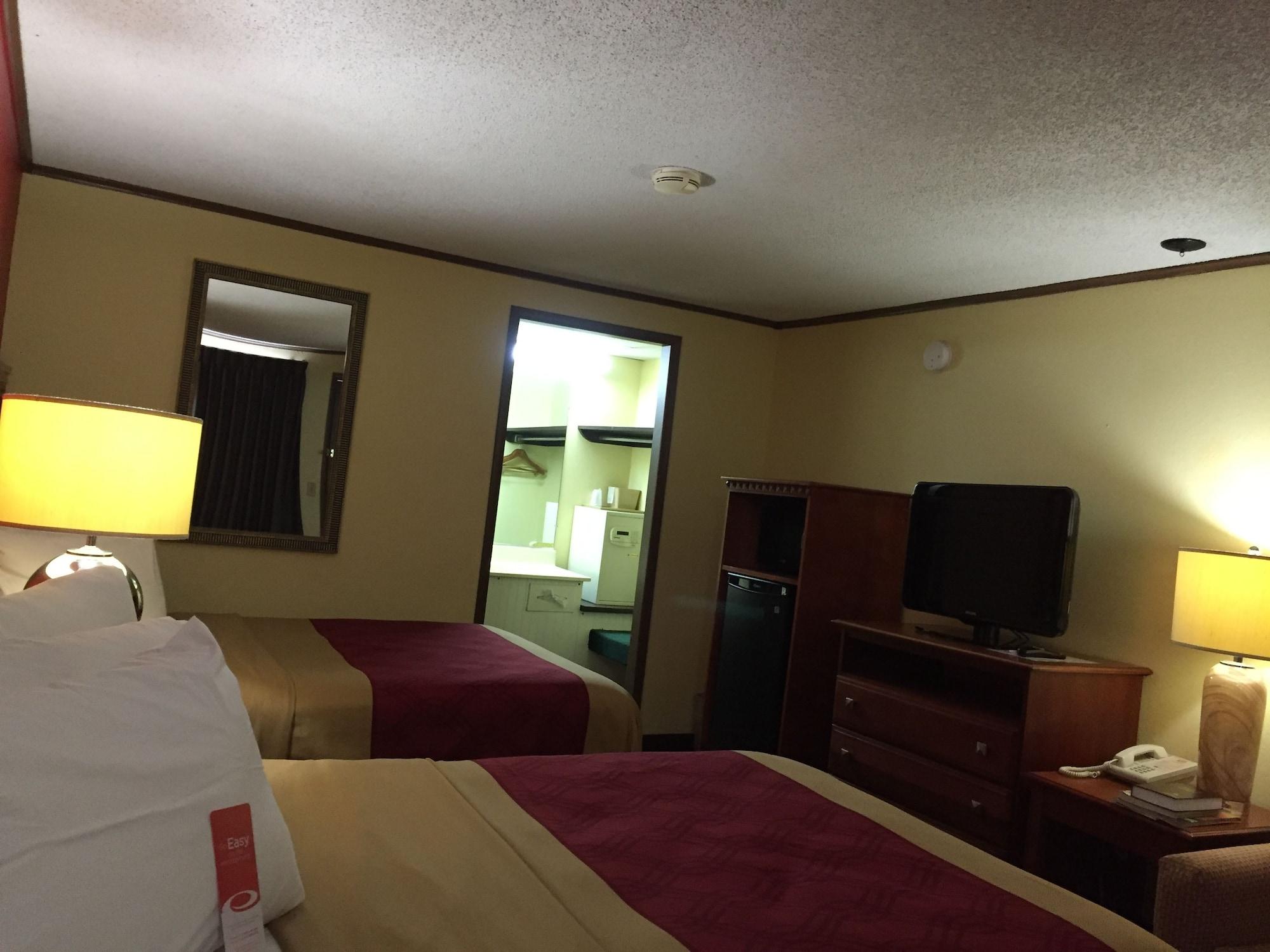 Econo Lodge Norwalk Dış mekan fotoğraf