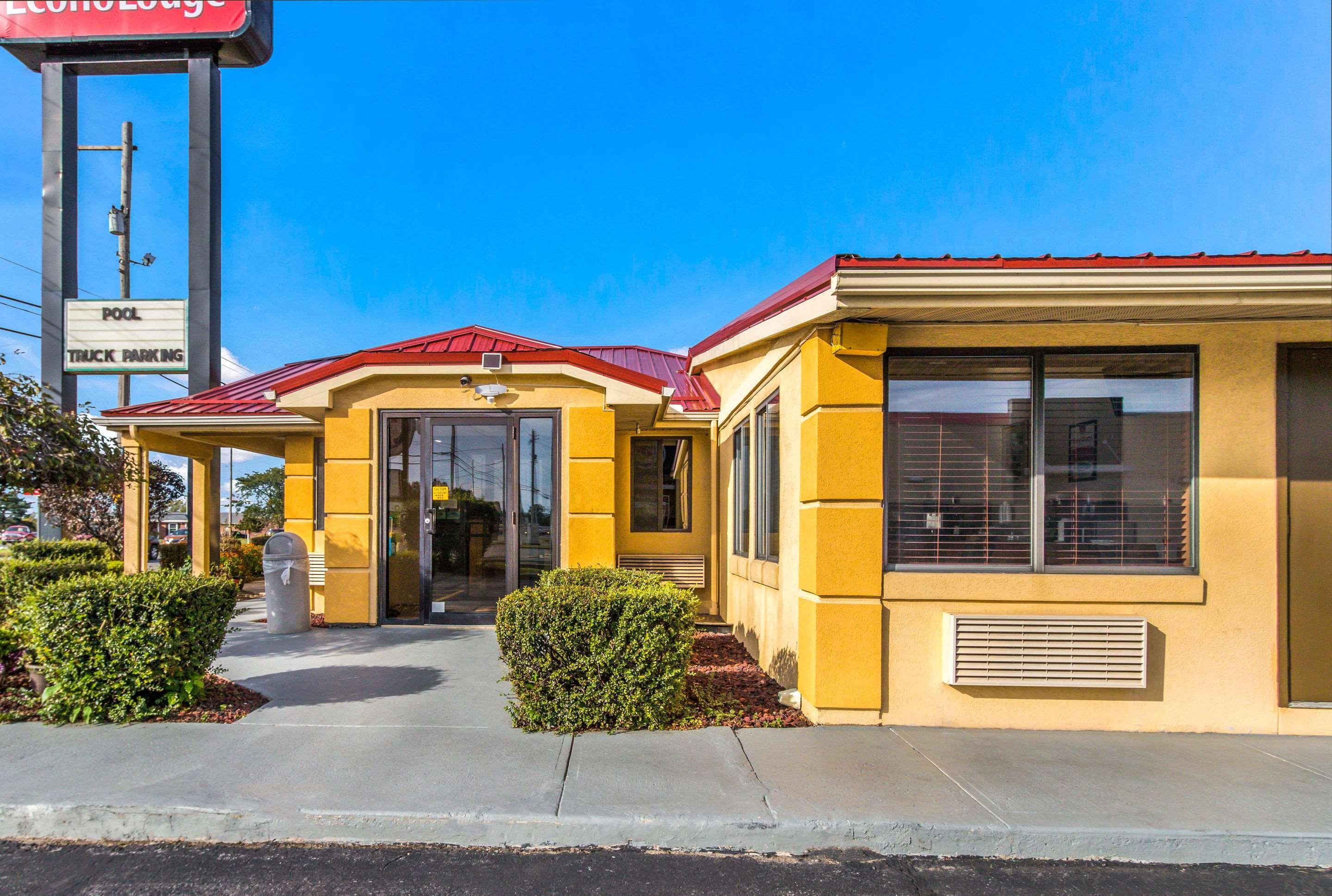 Econo Lodge Norwalk Dış mekan fotoğraf
