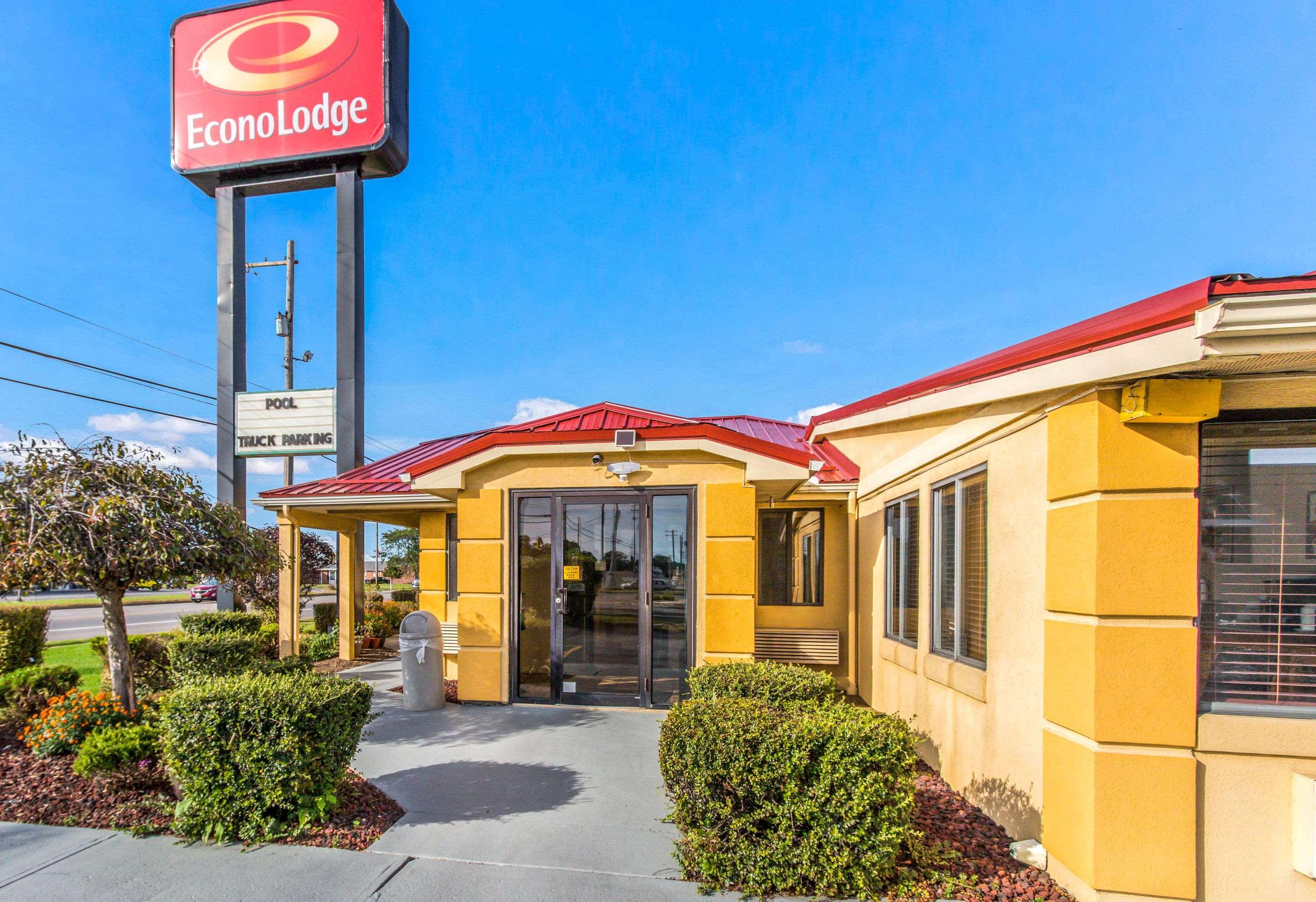 Econo Lodge Norwalk Dış mekan fotoğraf